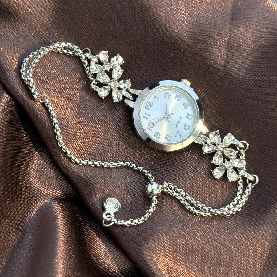 Live burst new diamond set flowers color diamond simple fashion pull bracelet watch women's watch