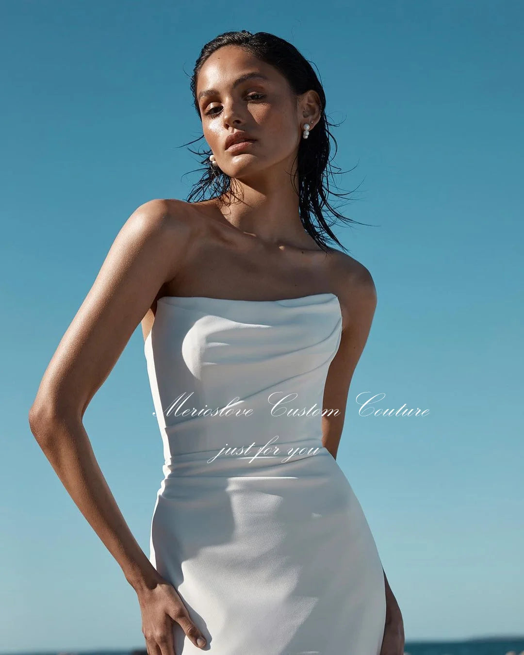 White Bridesmaid Dresses: Wedding Dresses Sleeveless Strapless Beach Bride Dress