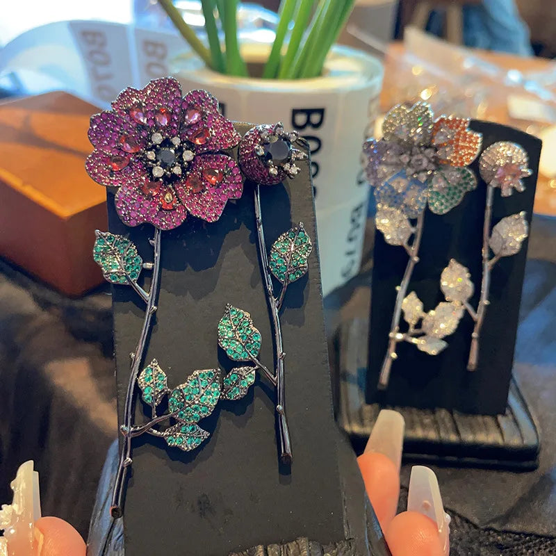 SUYU Summer New Women's Personalized Asymmetric Design Retro 3D Flower Earrings Small Design Rose Earrings Female
