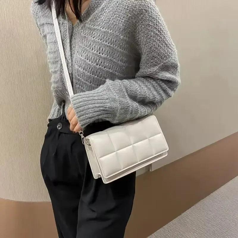 Women Shoulder Bag Large Capacity  Fashion Trend Waterproof Classic