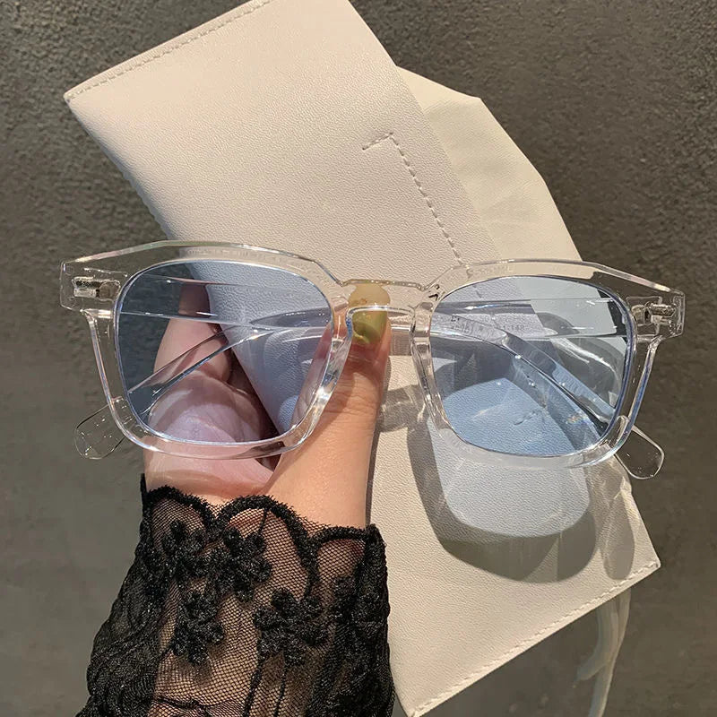 Vintage Sunglasses Wome Sun Glasses UV Protection Ultralight  Eyewear Fashion Luxury PC Unisex Outdoor Glasses
