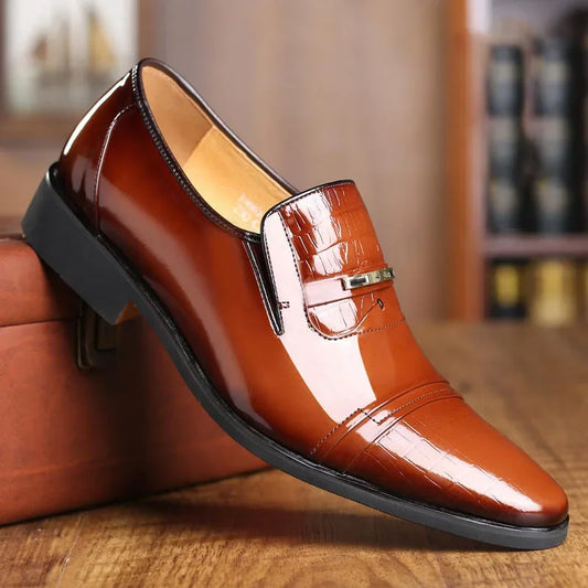 Fashion Gradient Color Men Dress Shoes Slip on Leather Shoes Plus Size Point