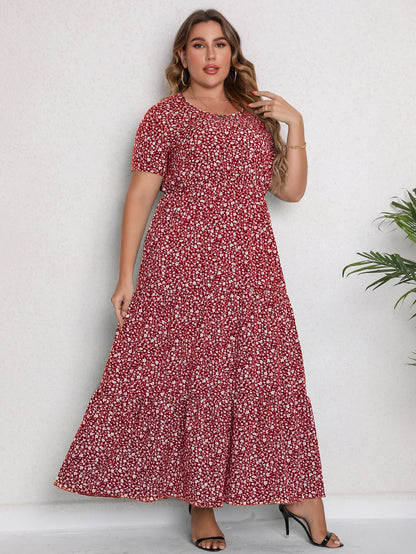 Plus Size Women's Ditsy Print Short Sleeve Round Neck Maxi Smocked Casual Dress