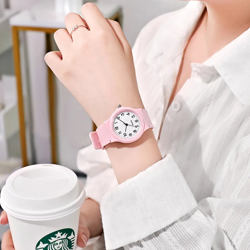 Simple Fashion Quartz Watch for Women Students Wrist Watches Silicone Strap Watch Wholesale Reloj Mujer Elegante Reloj De Mujer