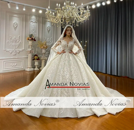 White Bridesmaid Dresses: Amanda Novias Model Wedding Dress Real