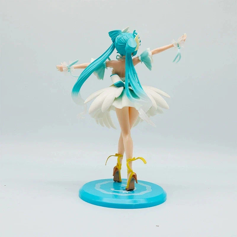 Student Girl Hatsune Miku  Action Figures Fashion Figure Model Miku Room Decorations PVC Collection Model Doll Toy
