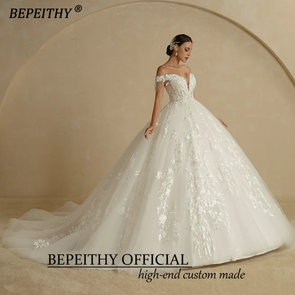 White Bridesmaid Dresses: Off Shoulder Sleeveless Floor Princess Wedding Gown