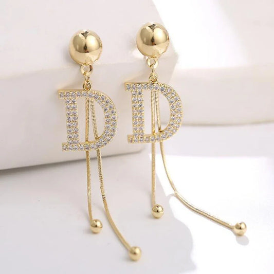 Exquisite Luxury Gold Color Letter D Long Drop Dangle Earrings for Women Charm Fashion Zircon Korea Earring Bride Jewelry Gift