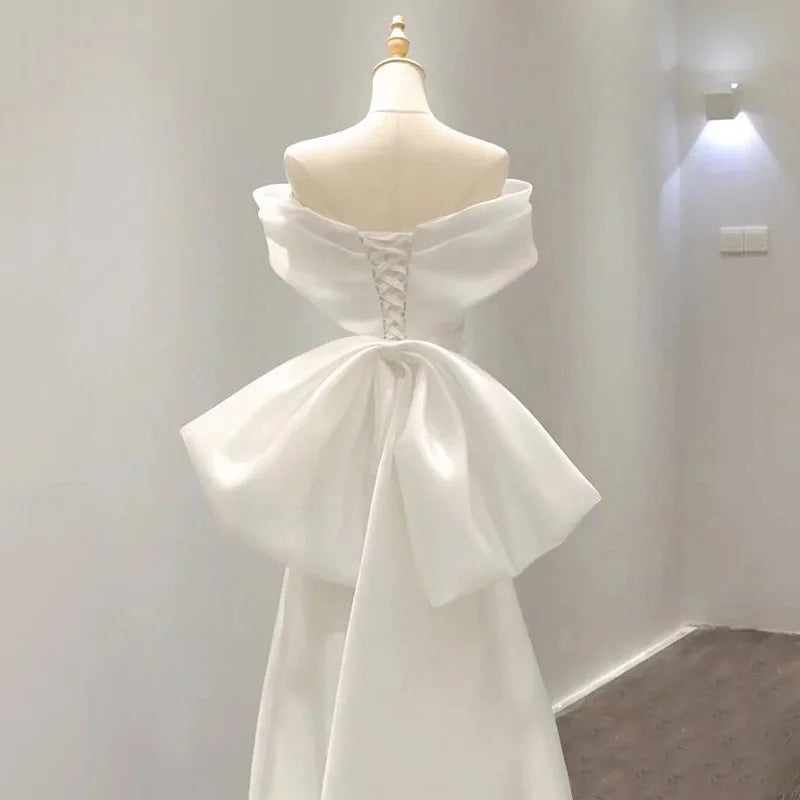 White Bridesmaid Dresses: Off The Shoulder Wedding Dress Big Bow Banquet Dresses