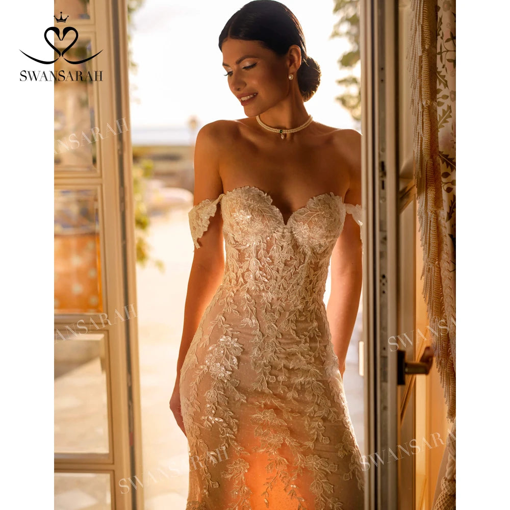 White Bridesmaid Dresses: Wedding Dress Sleeveless Appliques Mermaid Princess