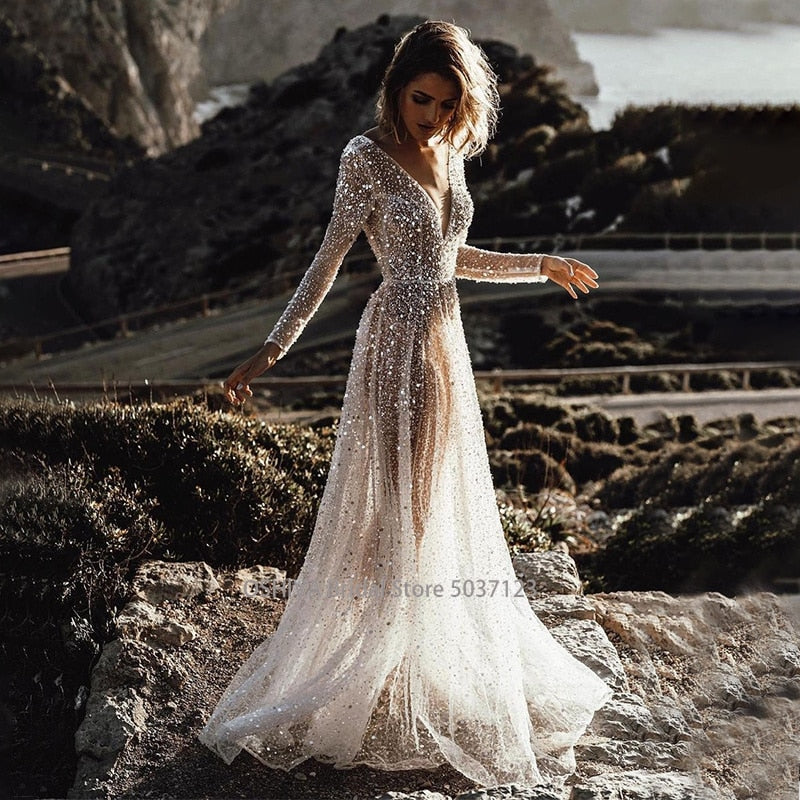 Wedding Dresses Long Sleeves Floor Length Backless Bridal Gowns