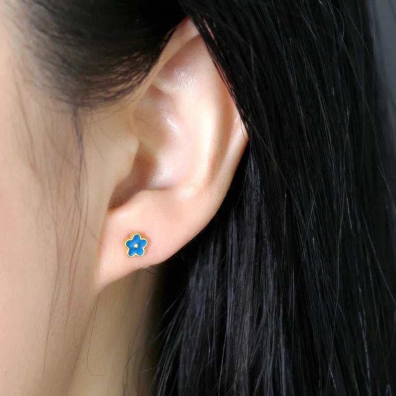 WANTME 925 Sterling Silver Romantic White Enamel Flower Screw Bead Stud Earrings for Women Fashion Simple Piercing Jewelry Gift