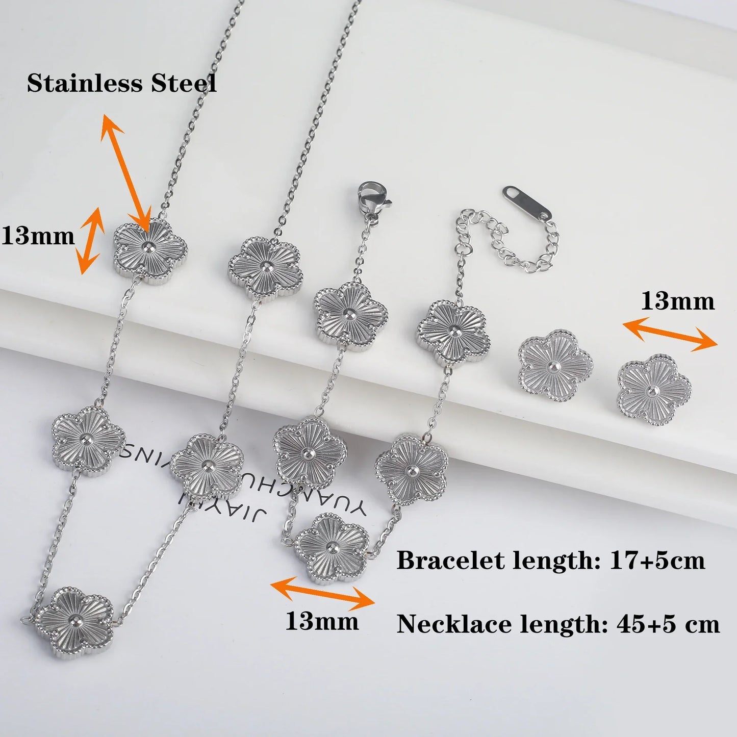 Hot Sale Stainless Steel Laser Five Leaf Flower Petal Adjustable Clover Bracelet Classic for Woman Girl Brand Jewelry Party Gift