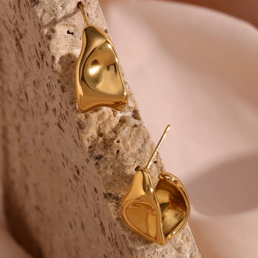 E.B.belle Hot-Selling Geometric Trapezoid Shape Creole Stainless Steel Earrings For Woman Unusual Earrings Women's Ear Creoles