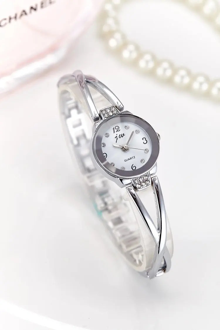 New Trendy Women Bracelet Watch Mujer Relojes Small Dial Quartz Leisure Popular Wristwatch Hour Female Elegant Watches