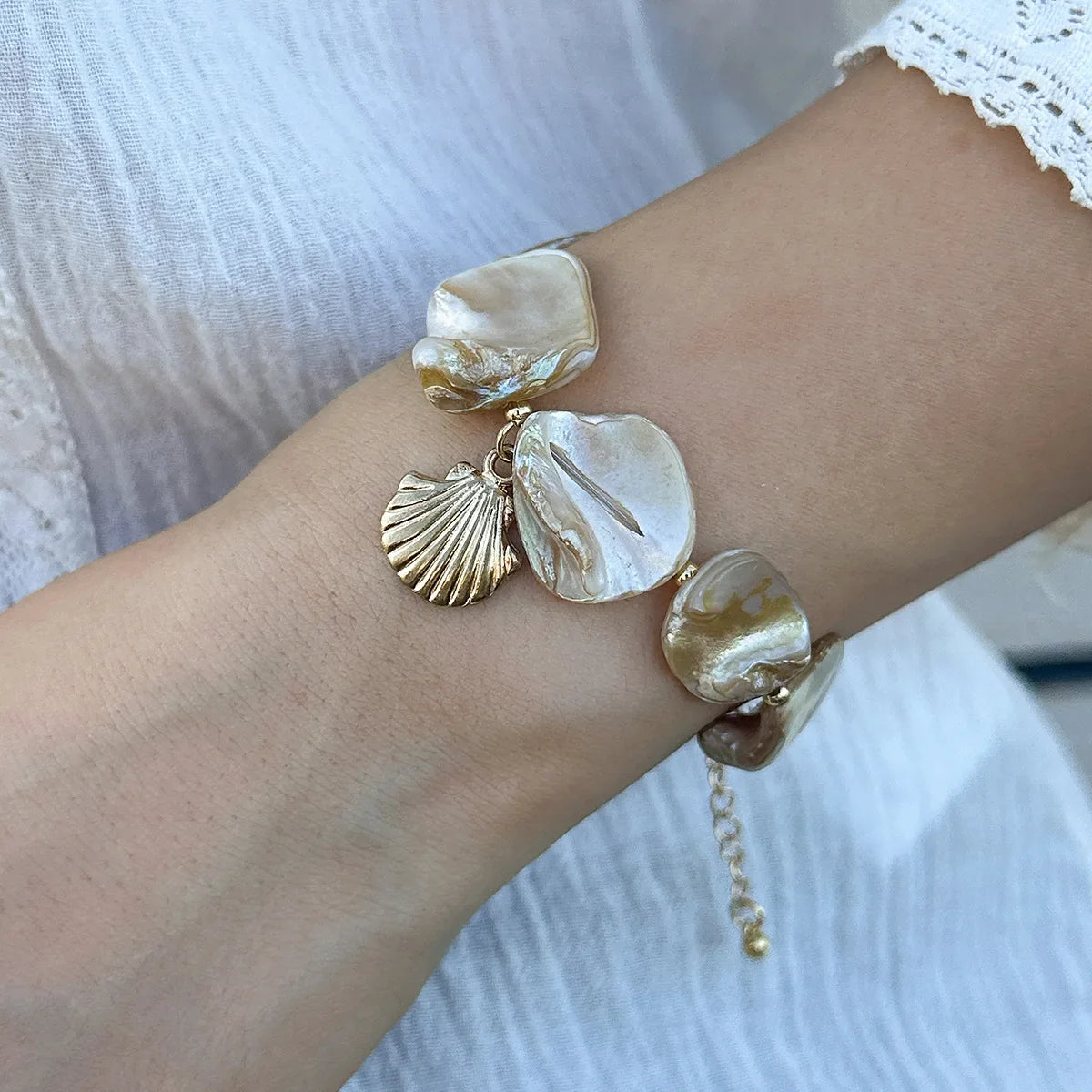 Retro Starfish White Shell Conch Pendant Necklace  Women 2024 Simple Creative Colorful Stones  Hand Woven beach Jewelry Girls