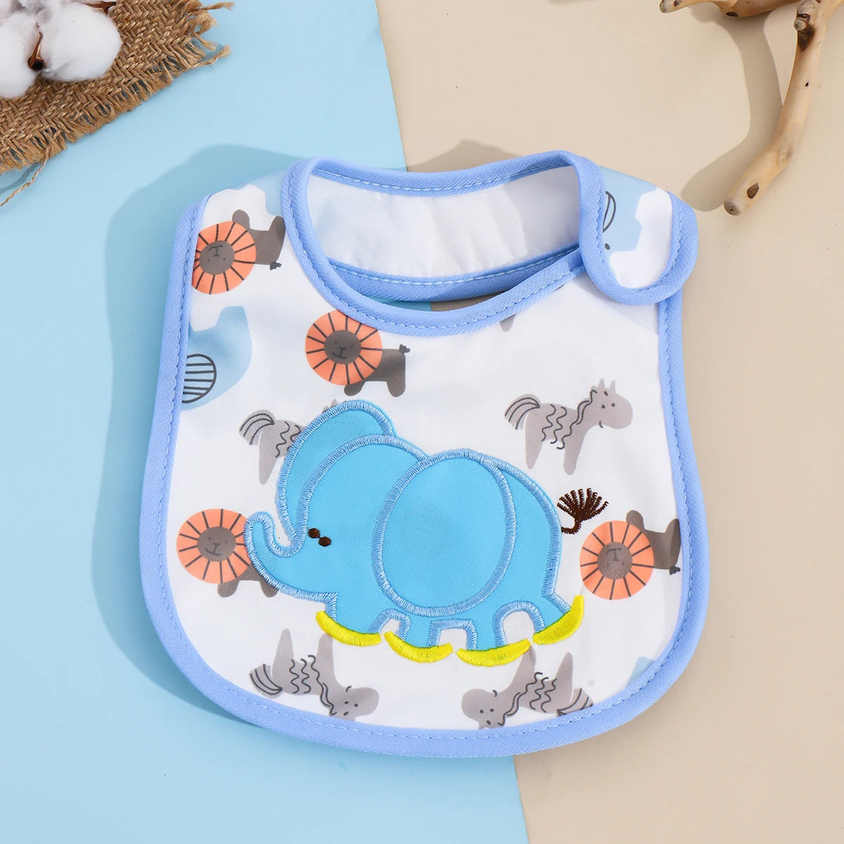 Baby Girl Boy Feeding Bibs Waterproof Apron Cartoon Towel Kids Toddler Dinner baberos Bandanas Burp Cloths
