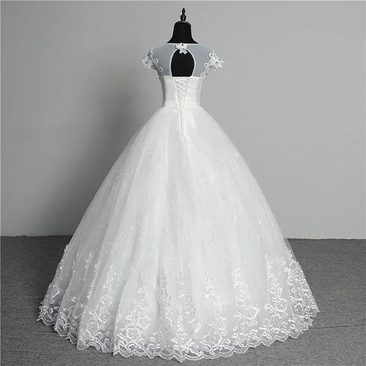 White Bridesmaid Dresses: Plus Size Wedding Dress with Sleeve O Neck Brides Dress Floor