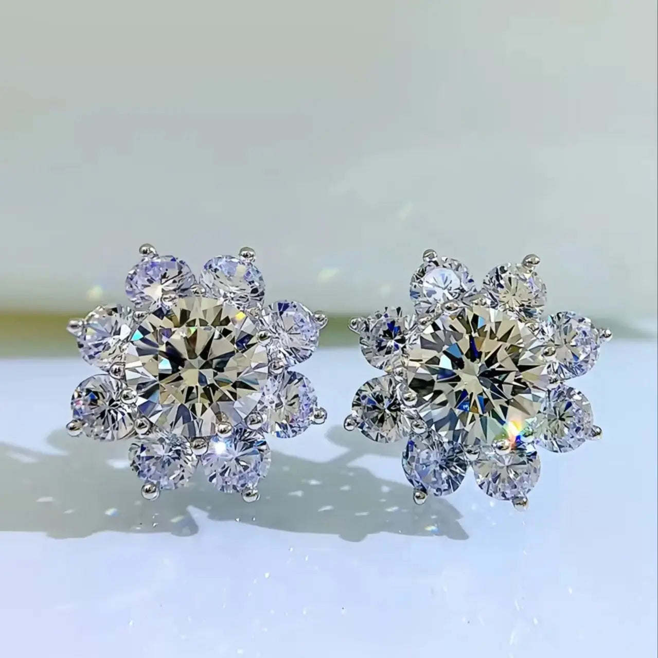0.5Ct Moissanite Diamond Flower Stud Earrings for Women Real 925 Sterling Silver Solitaire Eternity Wedding Party Jewelry