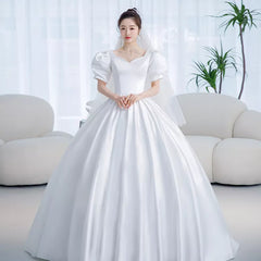 Vintage Princess Wedding Dress 2023 New Satin Simple Wedding Gown Shining Beading Slim Bridal Dress Plus Size Robe De Mariee
