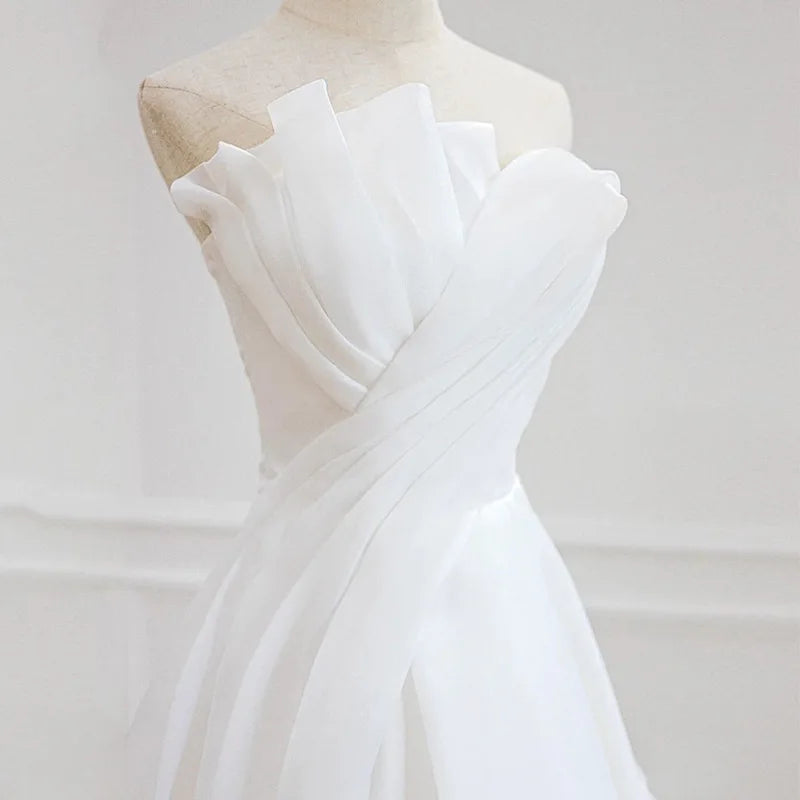 Homecoming Dresses: White Satin Chiffon Strapless Wedding Trailing Dresses for Bride