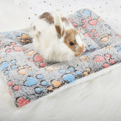 Flannel Thickened Dog Bed Mat Soft Pet Sleeping Mat for Dogs Cats Winter Warm