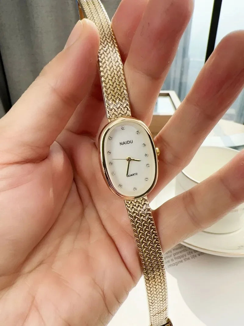 Luxury Oval Dial Rhinestone Watch New Brand Quartz Watch for Women Adjustable Stainless Steel Strap Wristwatches Wholesale Gift