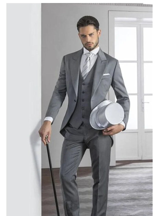 Light Gray Italian Gentleman Style Wedding Men Tailcoat Groom Tuxedos Formal Mens