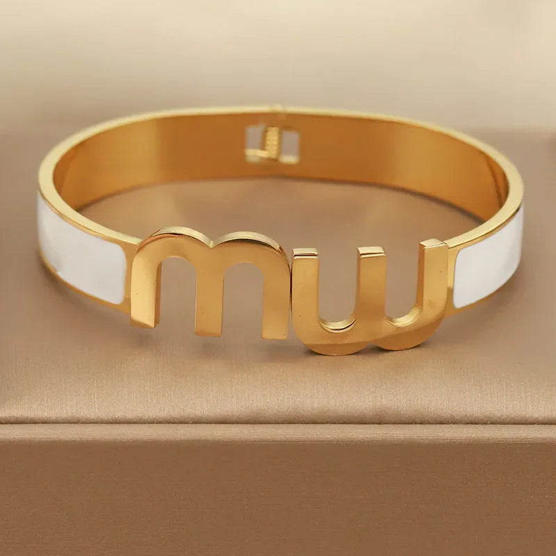 Classic Stainless Steel letter V Bangles for Women Luxury Zirconia Flower Star Bracelets Rust-proof Wrist Jewelry Gift Party