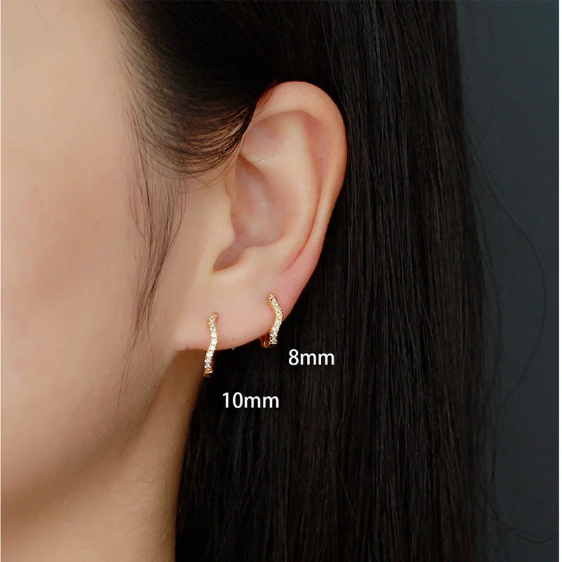 WANTME 925 Sterling Silver Fashion Statement Gold Wavy Geometry Huggies Hoop Earrings for Women Bohemian Jewelry Ear Buckle Gift