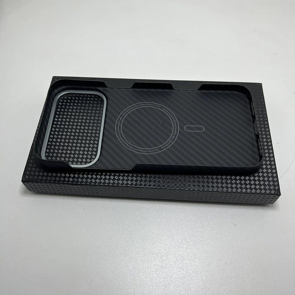 Really Carbon Fiber Case for Iphone 17 Pro Max Case for Magsafe Magnetic Ultra-Thin Lightweight for Iphone17 Pro aramid Cover