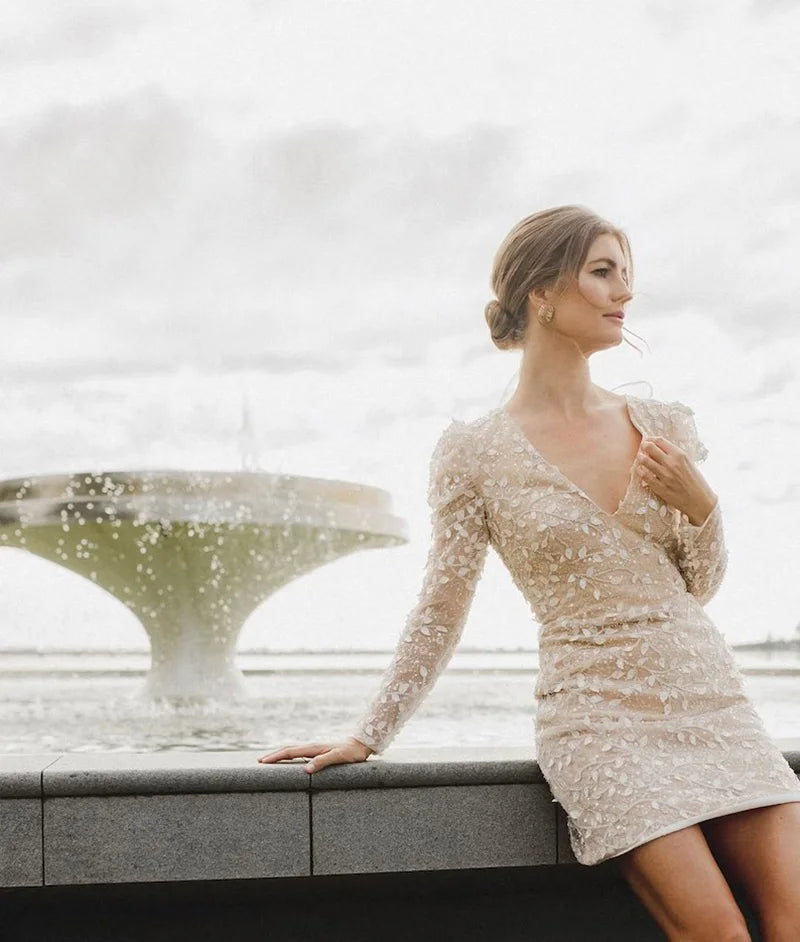 White Bridesmaid Dresses: Wedding Dresses Long Sleeves With Bow Mini Backless