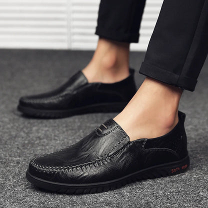 Genuine Leather Men Shoes Luxury Brand 2023 Casual Slip on Formal Loafers Men Moccasins Italian Black Male Driving Shoes Men