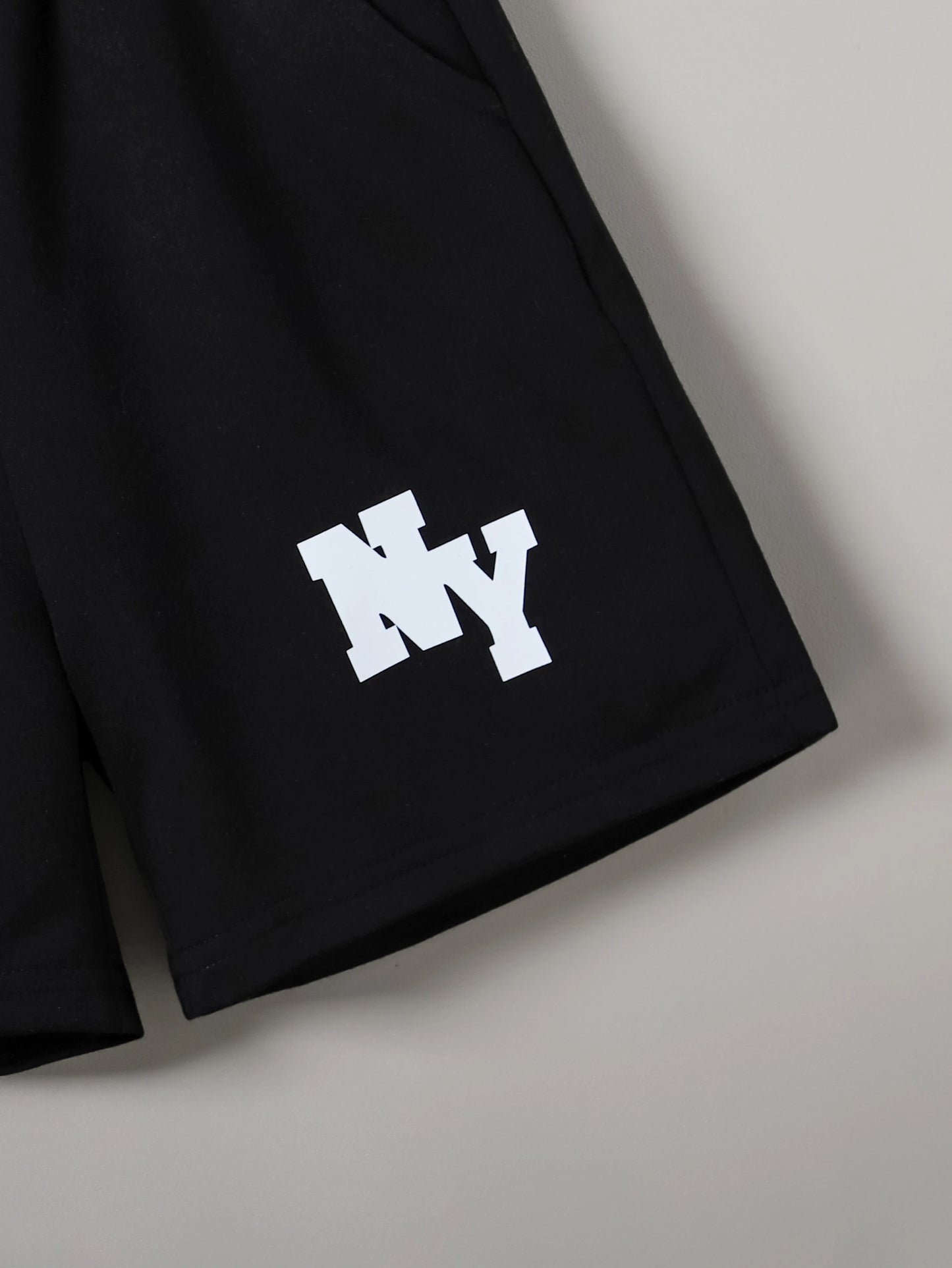 Best-Selling New Style Boys' Letter Printed Sleeveless Hooded Tops, Shorts, Sportswear Suits, Casual Style
