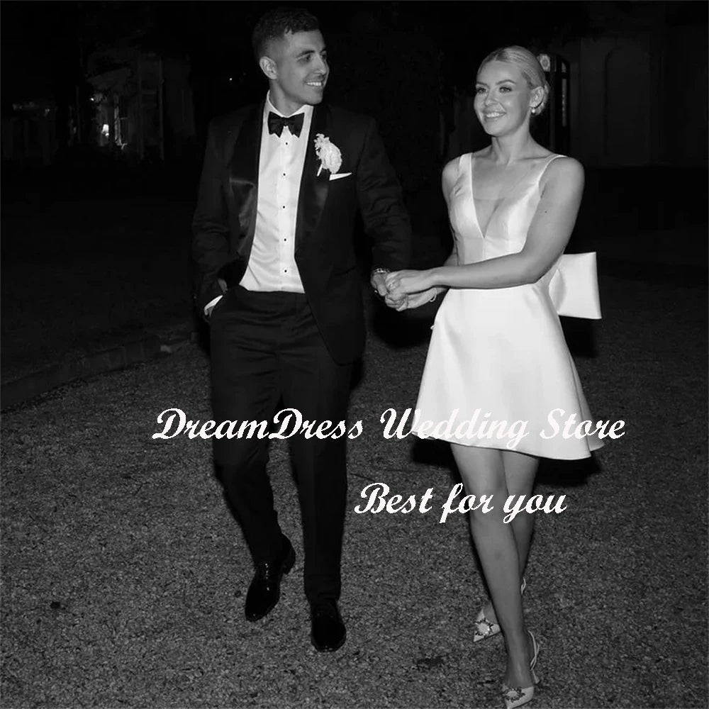 White Bridesmaid Dresses: Wedding Dress Big Bow V Neck Backless A line Bridal Gown