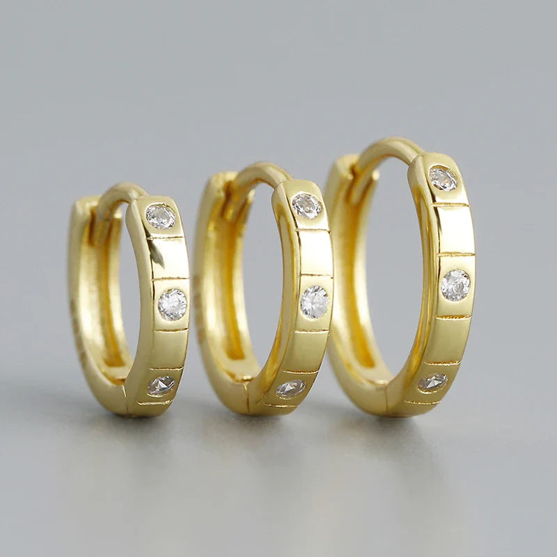 WANTME 925 Sterling Silver Simple Stripes Shiny Zircon Huggies Hoops Earrings for Women Fashion Unisex Punk Jewelry Ear Buckle