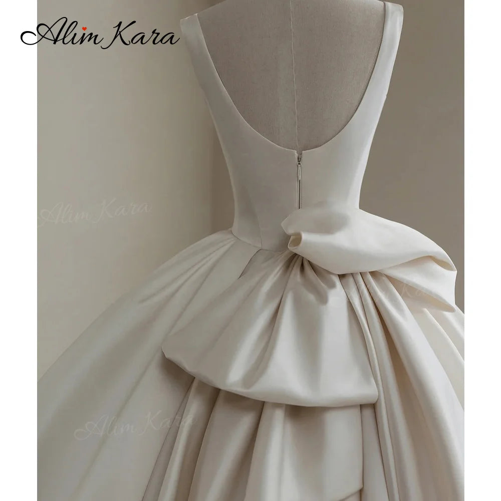 White Bridesmaid Dresses: Wedding Dress Satin Square Collar Bow Bridal Princess