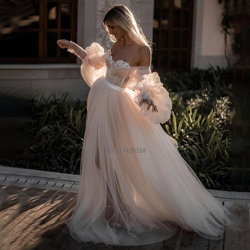 White Bridesmaid Dresses: Neckline Wedding Dresses Off The Shoulder Lace Appliques