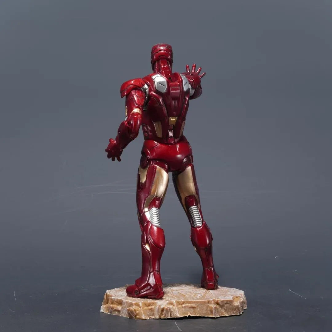 Marvel Anime Movie Statue Collection Iron Man Black Panther Premium Action Figures Desktop Ornament Pvc Toys Boy Surprise Gifts