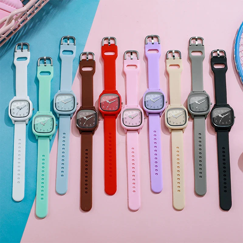 1/10PCS Fashion Square Women Watches Casual Silicone Band Quartz Wristwatch for Girls Clock Reloj Mujer（Without Box）