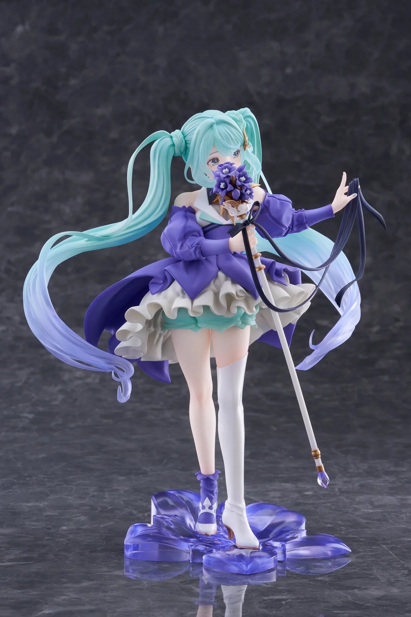 Original Taito Vocaloid Hatsune Miku 2024 Birthday Flower Ver. Figure Amp 21cm Figurine Collectible Anime Model Toy Kid Gifts