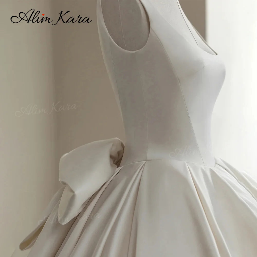 White Bridesmaid Dresses: Wedding Dress Satin Square Collar Bow Bridal Princess