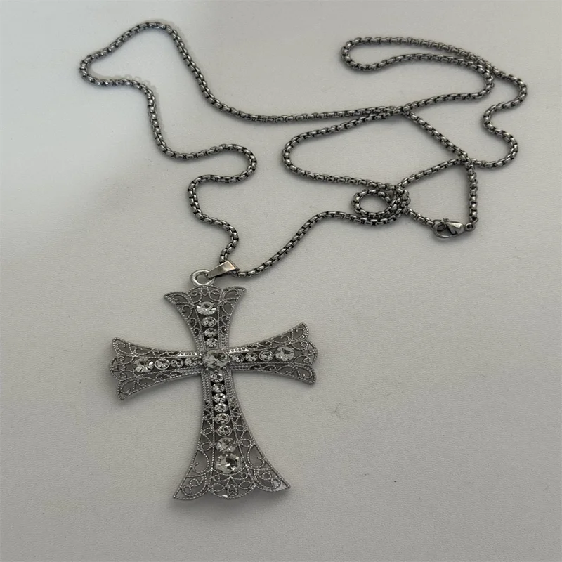 European And American Fashion Personality Retro Gothic Cross Necklace For Men And Women Street Hip-Hop Trendsetters Versatile Pe