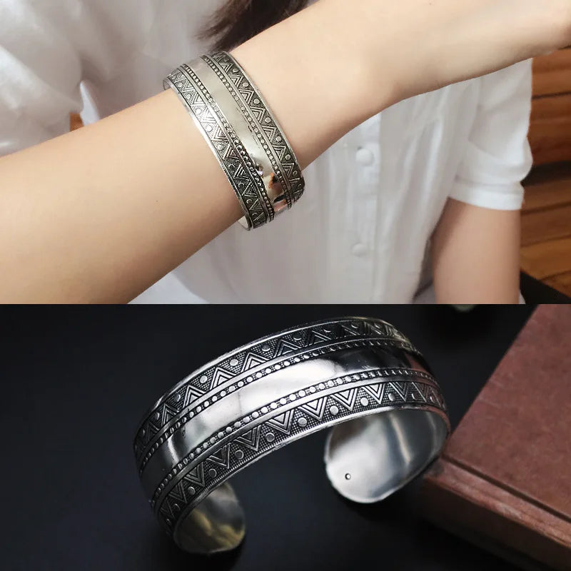 Meetvii New Retro Cuff Bracelets Tibetan Silver Metal Carving Sea Turtle Lotus Elephant Flower Bangles Vintage Gypsy Jewelry