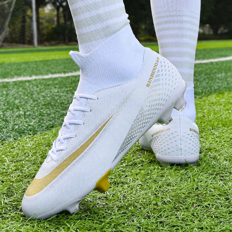 Football Boots Breathable Outdoor Lightweight Non-slip Training Soccer Shoes