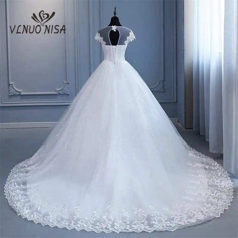 White Bridesmaid Dresses: Plus Size Wedding Dress with Sleeve O Neck Brides Dress Floor