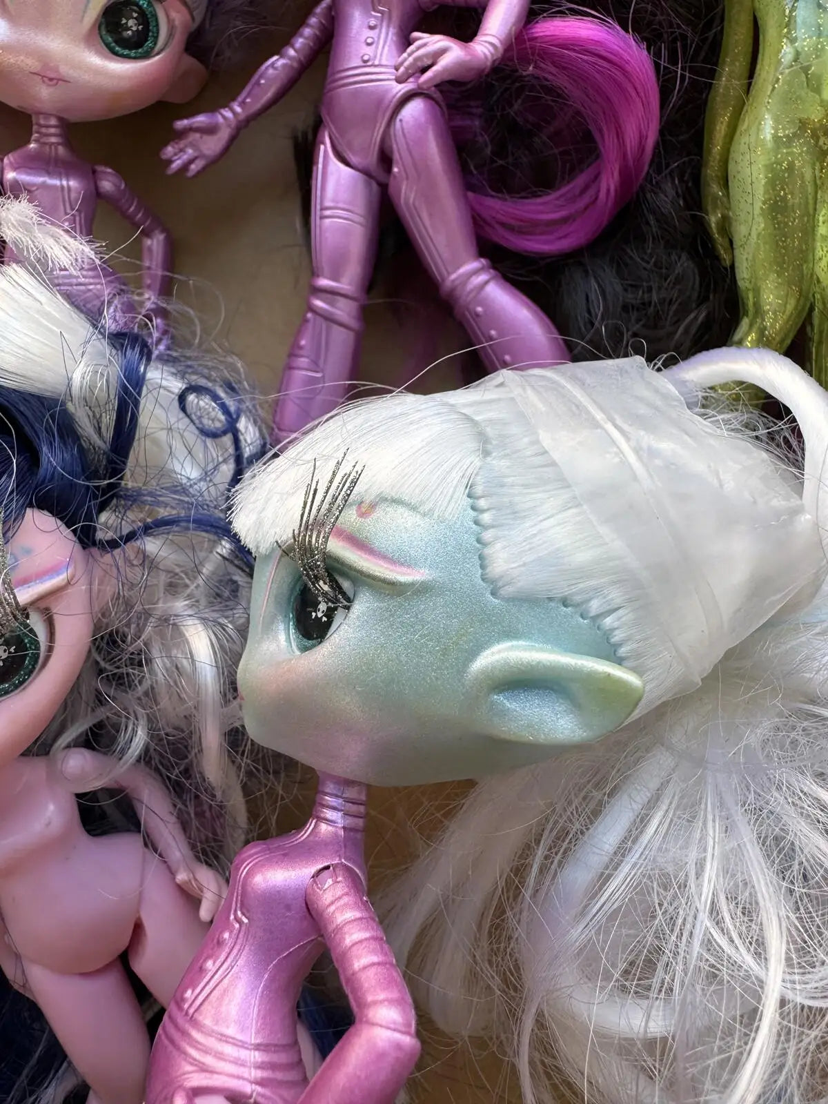 Original Una Verse Dolls Novi Stars with Defectives Joints Movable Rare Collections Gifts