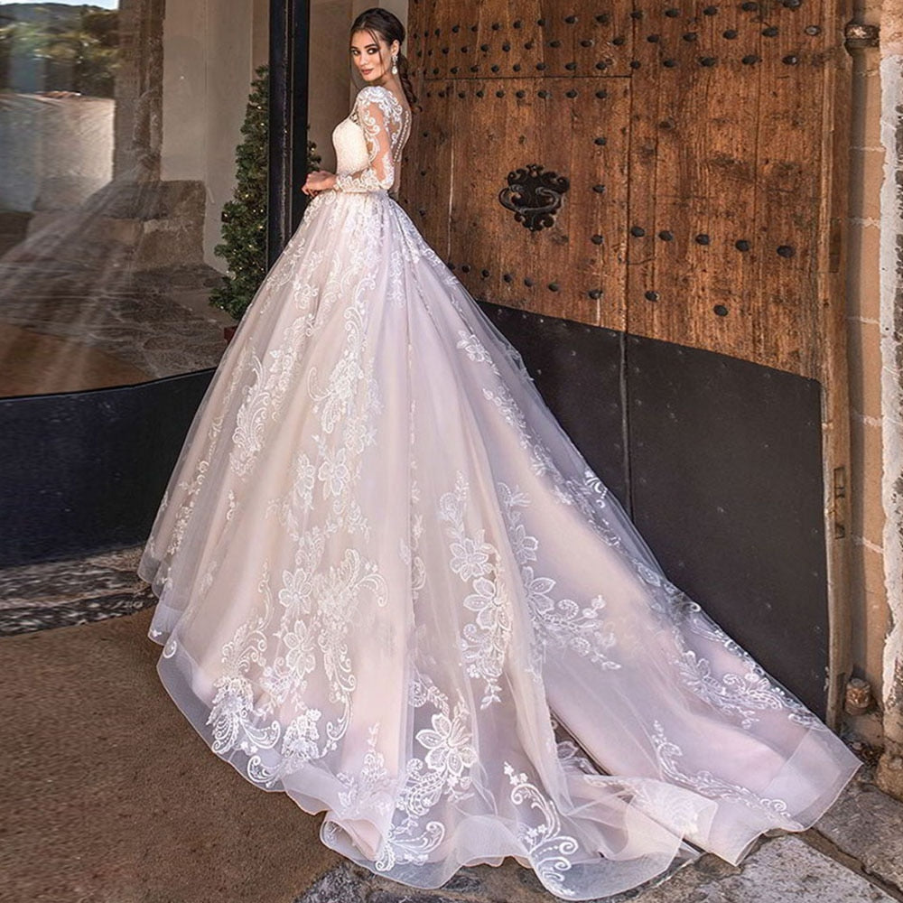 White Bridesmaid Dresses: Ball Gown Long Sleeves Wedding Dress For Bride Buttons