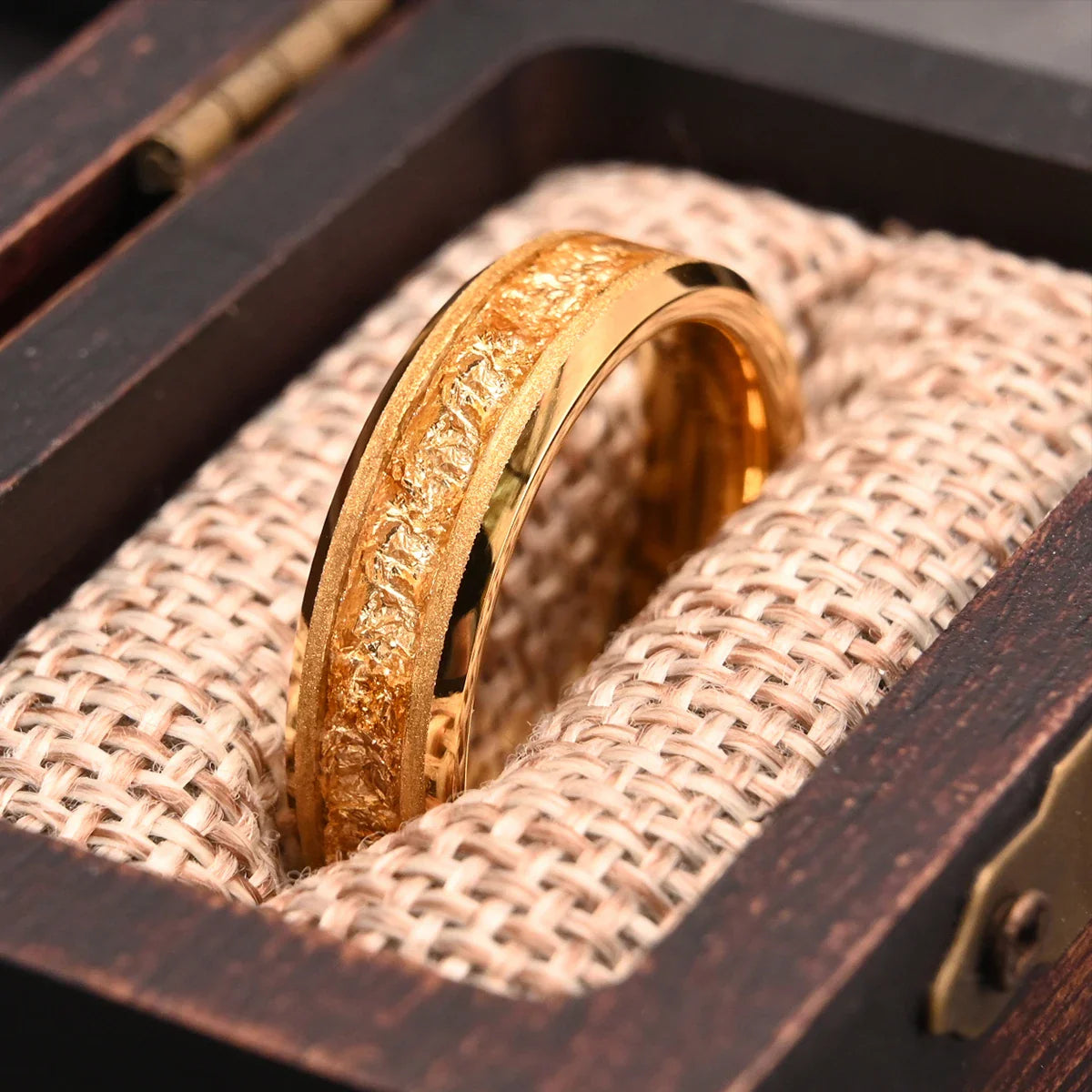Golden Tungsten Carbide Ring 8mm/6mm Frosted Golden Leaf Men's Engagement Ring Novelty Style for Wedding Daily Wear