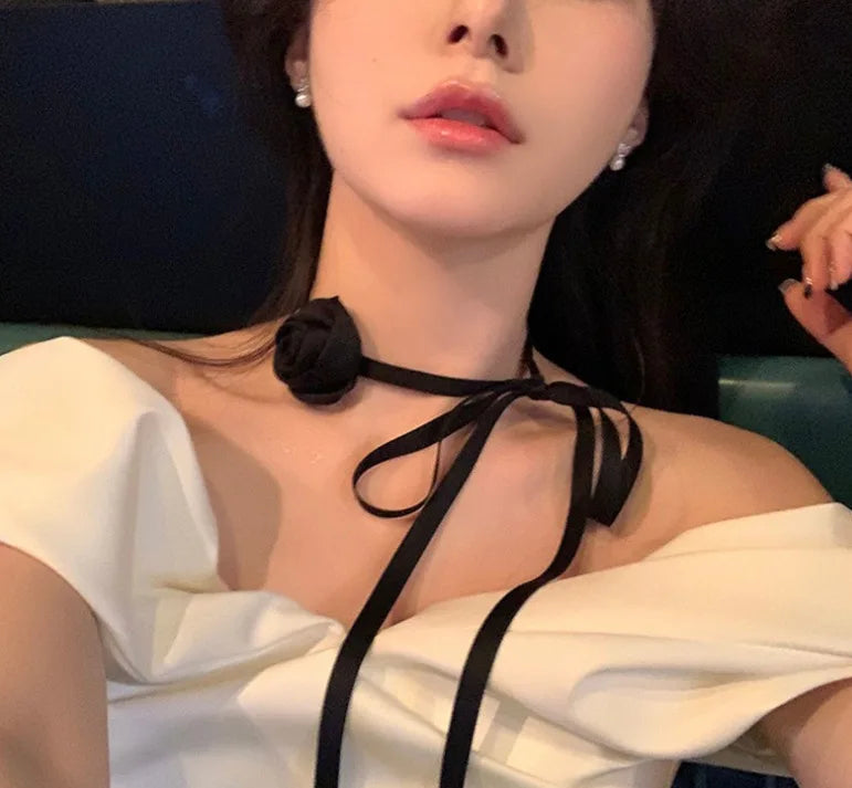 Romantic Niche Pink Sweet Flower Collarbone Chain Versatile Temperament Necklace Women's Pearl Fringe Collarbone Chain